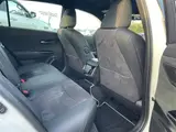 2021 Toyota Crown Hybrid S Elegance Style Pearl Sedan for sale, Japanese used car export - photo 18 of 22 | GULJI TRADERS