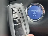 2021 Toyota Crown Hybrid G Sedan for sale, Japanese used car export - photo 14 of 24 | GULJI TRADERS