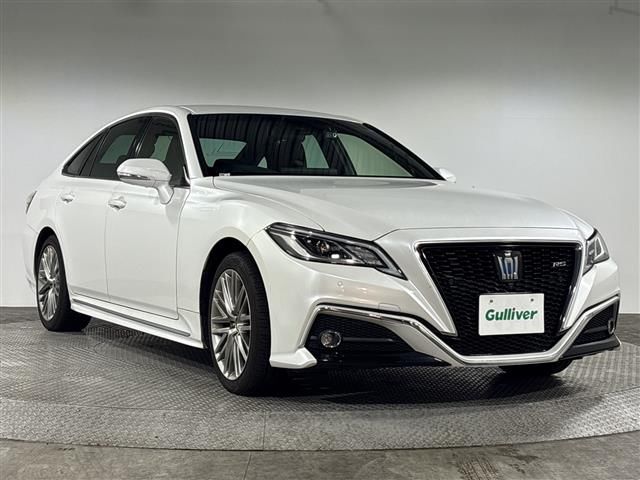 2021 Toyota Crown Hybrid RS B - photo 1 2021 Toyota Crown Hybrid RS B Sedan for sale, Japanese used car export - photo 1 of 24 | GULJI TRADERS