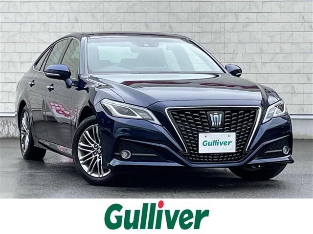 2021 Toyota Crown Hybrid S - photo 1 2021 Toyota Crown Hybrid S Sedan for sale, Japanese used car export - photo 1 of 21 | GULJI TRADERS