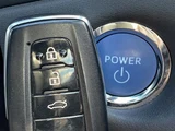 2021 Toyota Crown Hybrid G Four 4WD Sedan for sale, Japanese used car export - photo 12 of 24 | GULJI TRADERS