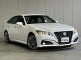 2021 Toyota Crown Hybrid Hybrid 2.5 G Executive Four 4WD White Sedan for sale, Japanese used car export - photo 1 of 10 | GULJI TRADERS