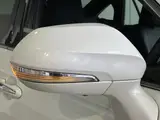 2021 Toyota Crown Hybrid Hybrid 2.5 G Executive Four 4WD White Sedan for sale, Japanese used car export - photo 8 of 10 | GULJI TRADERS