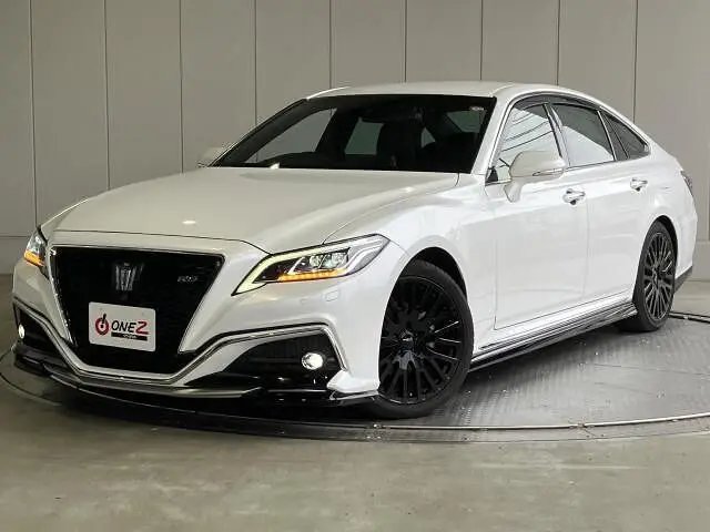 2021 Toyota Crown Hybrid Hybrid 2.5 RS Pre-Collision Safety! - photo 1 2021 Toyota Crown Hybrid Hybrid 2.5 RS Pre-Collision Safety! White Sedan for sale, Japanese used car export - photo 1 of 10 | GULJI TRADERS