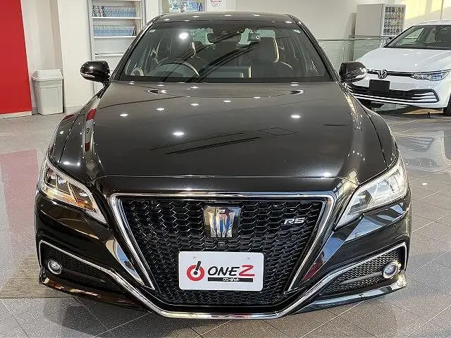 2021 Toyota Crown Hybrid Hybrid 2.5 RS Four 4WD Paniramic View Monitor - photo 1 2021 Toyota Crown Hybrid Hybrid 2.5 RS Four 4WD Paniramic View Monitor Black Sedan for sale, Japanese used car export - photo 1 of 10 | GULJI TRADERS