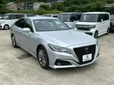 2021 Toyota Crown Hybrid 2.5HV S Late Model Silver Sedan for sale, Japanese used car export - photo 8 of 30 | GULJI TRADERS