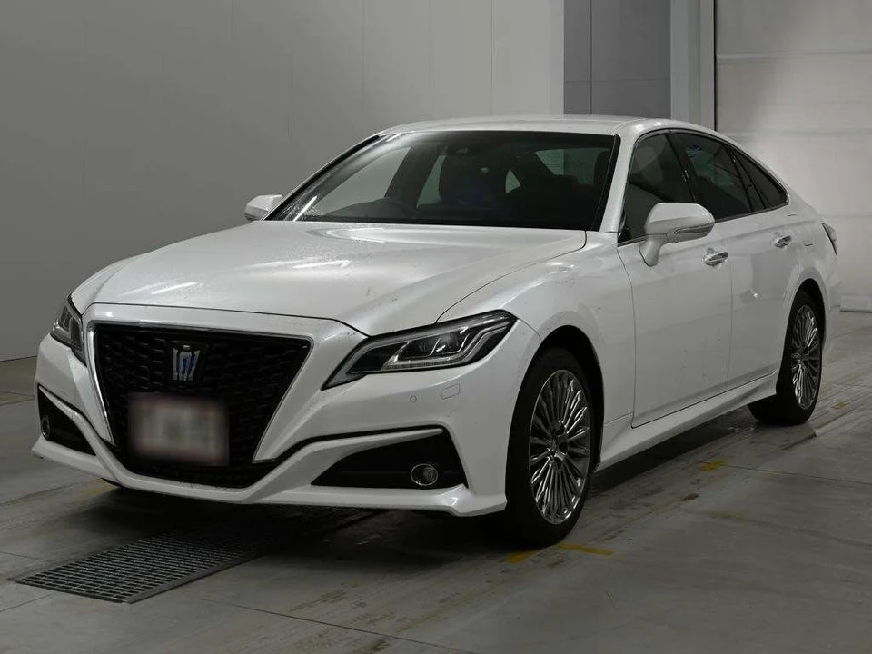 2021 Toyota Crown Hybrid G Four 4WD Sedan for sale, Japanese used car export - photo 1 of 12 | GULJI TRADERS
