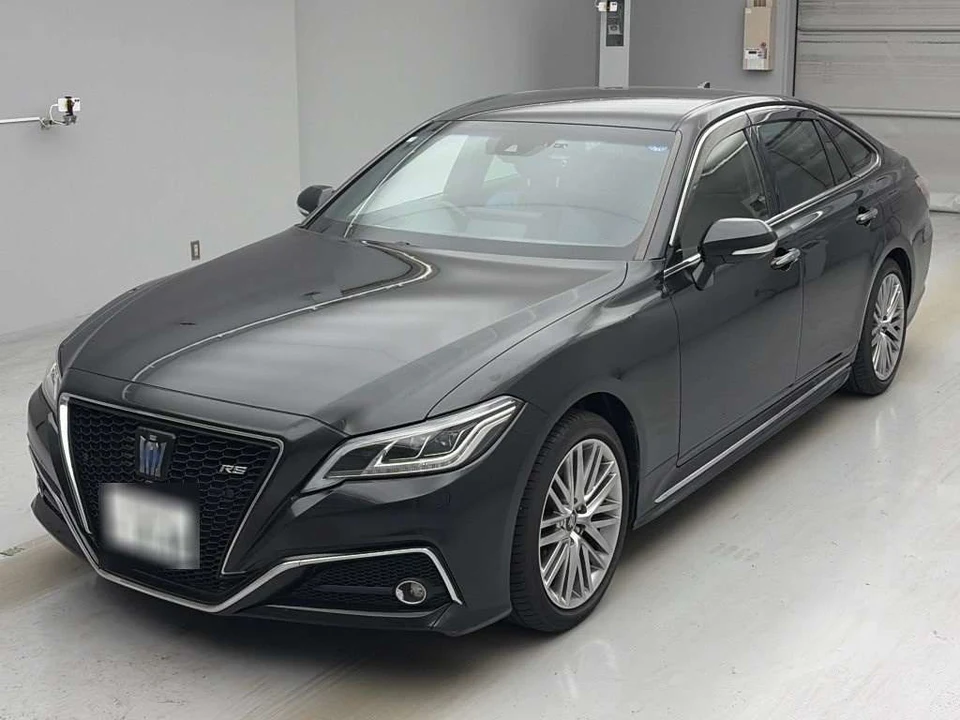 2021 Toyota Crown Hybrid RS - photo 1 2021 Toyota Crown Hybrid RS Sedan for sale, Japanese used car export - photo 1 of 2 | GULJI TRADERS