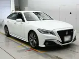 2021 Toyota Crown Hybrid RS Pearl Sedan for sale, Japanese used car export - photo 5 of 12 | GULJI TRADERS