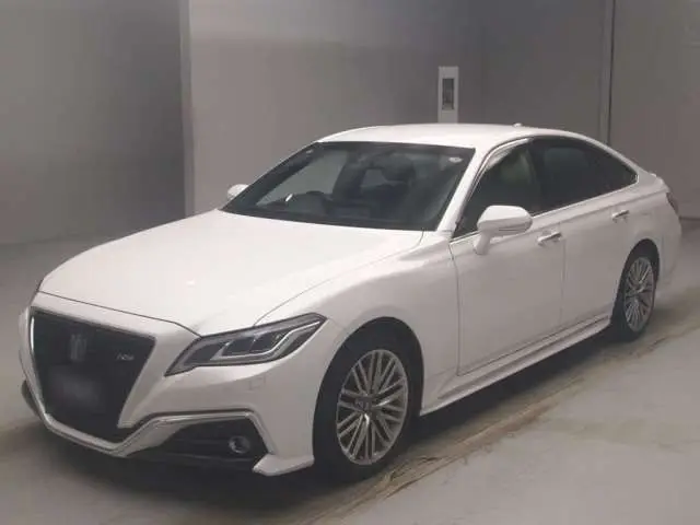 2021 Toyota Crown Hybrid RS - photo 1 2021 Toyota Crown Hybrid RS Pearl Sedan for sale, Japanese used car export - photo 1 of 8 | GULJI TRADERS