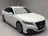 2021 Toyota Crown Hybrid Sedan for sale, Japanese used car export - photo 3 of 12 | GULJI TRADERS