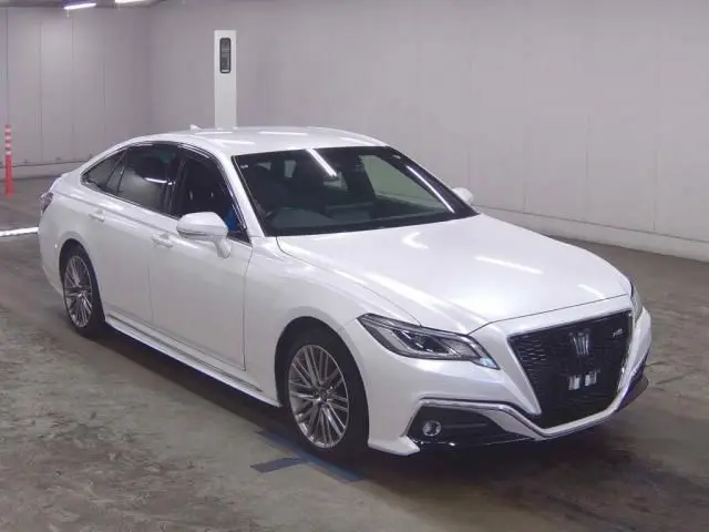 2021 Toyota Crown Hybrid RS-B - photo 1 2021 Toyota Crown Hybrid RS-B Pearl Sedan for sale, Japanese used car export - photo 1 of 5 | GULJI TRADERS