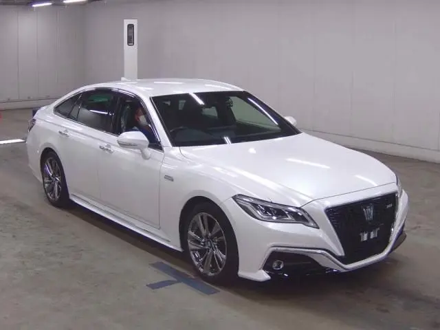 2021 Toyota Crown Hybrid RS Advance Leather Seat Pad Pearl Sedan for sale, Japanese used car export - photo 1 of 5 | GULJI TRADERS