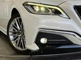 2022 Toyota Crown Hybrid Hybrid 2.5 RS with Blind Spot Monitor! White Sedan for sale, Japanese used car export - photo 6 of 10 | GULJI TRADERS