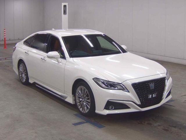 2022 Toyota Crown Hybrid S - photo 1 2022 Toyota Crown Hybrid S Sedan for sale, Japanese used car export - photo 1 of 5 | GULJI TRADERS