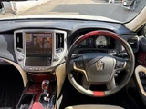 2015 Toyota Crown Majesta Sedan for sale, Japanese used car export - photo 3 of 24 | GULJI TRADERS