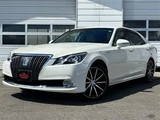 2015 Toyota Crown Majesta HV 2.5 Four Sedan for sale, Japanese used car export - photo 1 of 30 | GULJI TRADERS