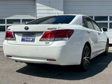 2015 Toyota Crown Majesta HV 2.5 Four Sedan for sale, Japanese used car export - photo 5 of 30 | GULJI TRADERS