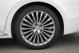 2015 Toyota Crown Majesta HV 3.5 Sedan for sale, Japanese used car export - photo 26 of 30 | GULJI TRADERS