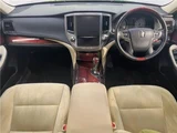 2016 Toyota Crown Majesta Base Sedan for sale, Japanese used car export - photo 24 of 30 | GULJI TRADERS
