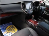 2016 Toyota Crown Majesta 3.5 Sedan for sale, Japanese used car export - photo 27 of 45 | GULJI TRADERS