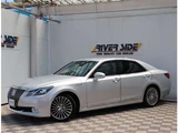 2016 Toyota Crown Majesta 3.5 Sedan for sale, Japanese used car export - photo 32 of 45 | GULJI TRADERS