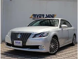2016 Toyota Crown Majesta 3.5 Sedan for sale, Japanese used car export - photo 33 of 45 | GULJI TRADERS