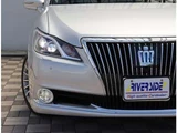 2016 Toyota Crown Majesta 3.5 Sedan for sale, Japanese used car export - photo 36 of 45 | GULJI TRADERS