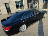 2016 Toyota Crown Majesta 3.5 Sedan for sale, Japanese used car export - photo 2 of 54 | GULJI TRADERS