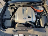 2016 Toyota Crown Majesta 3.5 Sedan for sale, Japanese used car export - photo 14 of 54 | GULJI TRADERS