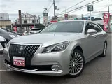 2016 Toyota Crown Majesta F version Silver Sedan for sale, Japanese used car export - photo 1 of 23 | GULJI TRADERS