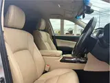 2016 Toyota Crown Majesta F version Silver Sedan for sale, Japanese used car export - photo 8 of 23 | GULJI TRADERS
