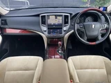 2016 Toyota Crown Majesta Sedan for sale, Japanese used car export - photo 3 of 24 | GULJI TRADERS