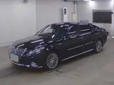 2016 Toyota Crown Majesta F version Black Sedan for sale, Japanese used car export - photo 4 of 5 | GULJI TRADERS