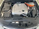 2017 Toyota Crown Majesta F version Pearl Sedan for sale, Japanese used car export - photo 5 of 30 | GULJI TRADERS