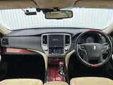 2017 Toyota Crown Majesta F version Blue Sedan for sale, Japanese used car export - photo 5 of 24 | GULJI TRADERS