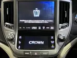 2017 Toyota Crown Majesta 3.5 F Version Pre-Collision Safety! Radar Pearl Sedan for sale, Japanese used car export - photo 6 of 10 | GULJI TRADERS