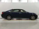 2017 Toyota Crown Majesta F version Blue Sedan for sale, Japanese used car export - photo 3 of 12 | GULJI TRADERS