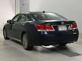 2017 Toyota Crown Majesta F version Blue Sedan for sale, Japanese used car export - photo 6 of 12 | GULJI TRADERS