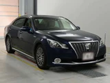2017 Toyota Crown Majesta Sedan for sale, Japanese used car export - photo 5 of 12 | GULJI TRADERS