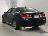 2017 Toyota Crown Majesta Sedan for sale, Japanese used car export - photo 6 of 12 | GULJI TRADERS