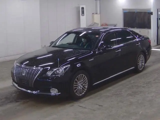 2018 Toyota Crown Majesta F version Black Sedan for sale, Japanese used car export | GULJI TRADERS