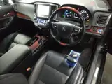 2018 Toyota Crown Majesta F version Black Sedan for sale, Japanese used car export - photo 3 of 5 | GULJI TRADERS