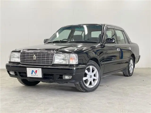 2004 Toyota Crown Sedan Super Deluxe G Package Black Sedan for sale, Japanese used car export - photo 1 of 30 | GULJI TRADERS