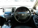 2016 Toyota Crown Sedan Athlete S-T ★OP18AW★ Pearl Sedan for sale, Japanese used car export - photo 44 of 58 | GULJI TRADERS
