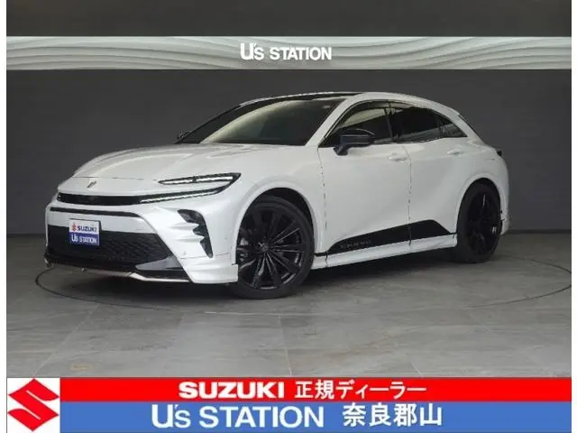 2023 Toyota Crown Sport 2.5 Z E-Four 4WD Pearl Coupe for sale, Japanese used car export - photo 1 of 46 | GULJI TRADERS