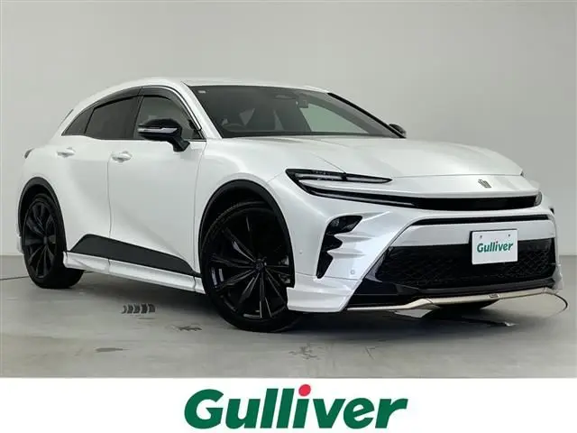 2023 Toyota Crown Sport Z 4WD White Coupe for sale, Japanese used car export - photo 1 of 24 | GULJI TRADERS