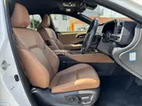 2024 Toyota Crown Sport Z★Panoramic Roof★Safety Sense★12.3-inch Navigation★BSM★ Pearl Coupe for sale, Japanese used car export - photo 16 of 48 | GULJI TRADERS