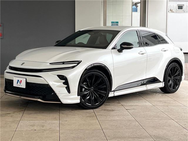2024 Toyota Crown Sport Z Sedan for sale, Japanese used car export - photo 1 of 30 | GULJI TRADERS