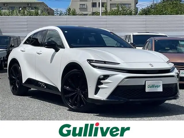 2024 Toyota Crown Sport Z 4WD - photo 1 2024 Toyota Crown Sport Z 4WD White Coupe for sale, Japanese used car export - photo 1 of 23 | GULJI TRADERS